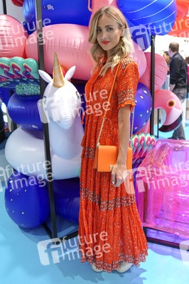 Pop-up Shop Opening 'Be Active' in Köln