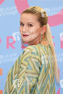 Pop-up Shop Opening 'Be Active' in Köln