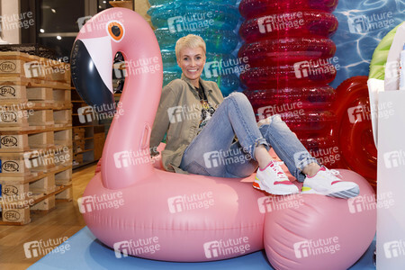 Pop-up Shop Opening 'Be Active' in Köln