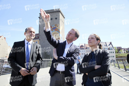 Enthüllung der Graffiti-Kunstwerke von MadC in Görlitz