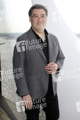 Pressekonferenz zur Vorstellung des neuen Chefdirigenten der Elbphilharmonie in Hamburg