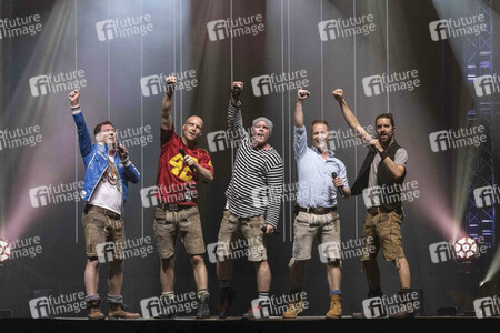 Liveshow 'Das große Schlagerfest - Die Party des Jahres 2019' in Hannover