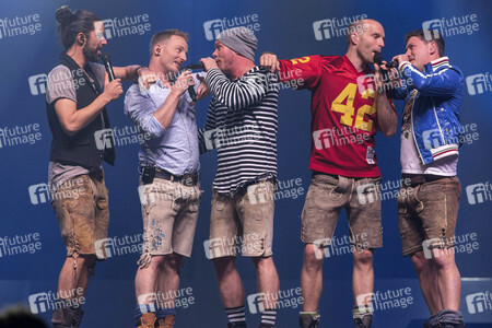 Liveshow 'Das große Schlagerfest - Die Party des Jahres 2019' in Hannover