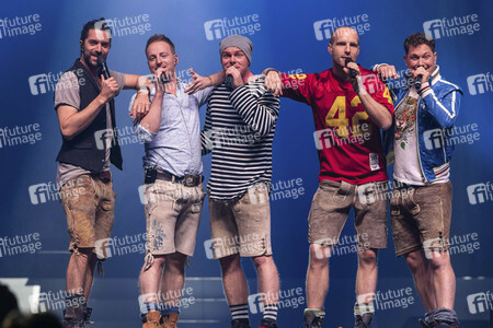 Liveshow 'Das große Schlagerfest - Die Party des Jahres 2019' in Hannover