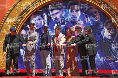 Hand and Footprint Ceremony mit den 'Avengers: Endgame'-Darstellern in Los Angeles