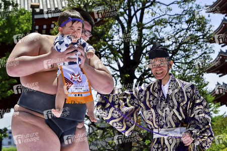 Nakizumo Fest in Tokio