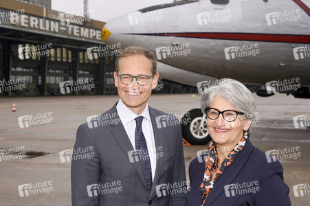 Pressekonferenz 'Fest der Luftbrücke' in Berlin