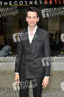 Kick-off Europa-Aktion #MEGA von Place To B in Berlin