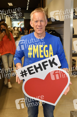 Kick-off Europa-Aktion #MEGA von Place To B in Berlin