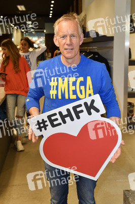 Kick-off Europa-Aktion #MEGA von Place To B in Berlin