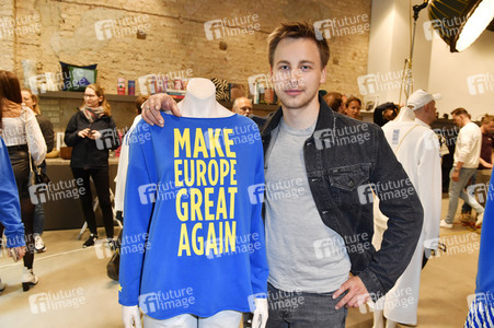 Kick-off Europa-Aktion #MEGA von Place To B in Berlin