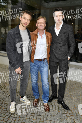 Kick-off Europa-Aktion #MEGA von Place To B in Berlin