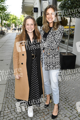 Kick-off Europa-Aktion #MEGA von Place To B in Berlin