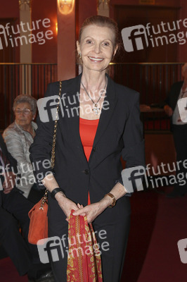 Theaterpremiere 'Sommerabend' in München