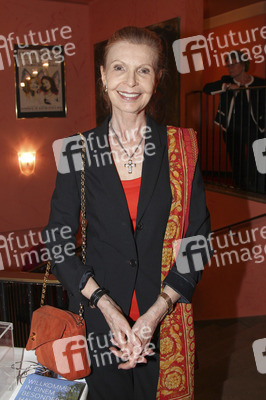 Theaterpremiere 'Sommerabend' in München