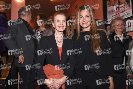 Theaterpremiere 'Sommerabend' in München