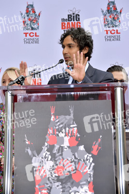 Handprints Ceremony mit dem 'The Big Bang Theory' Cast in Los Angeles