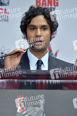 Handprints Ceremony mit dem 'The Big Bang Theory' Cast in Los Angeles