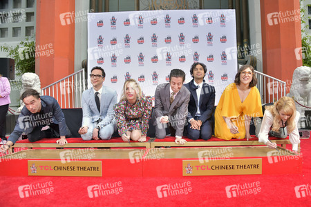 Handprints Ceremony mit dem 'The Big Bang Theory' Cast in Los Angeles