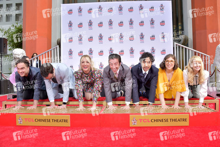 Handprints Ceremony mit dem 'The Big Bang Theory' Cast in Los Angeles