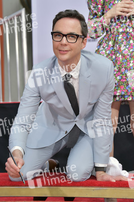 Handprints Ceremony mit dem 'The Big Bang Theory' Cast in Los Angeles