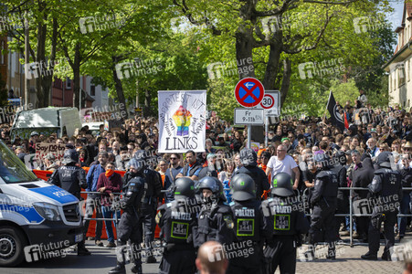 AfD Demo und Gegendemo in Erfurt