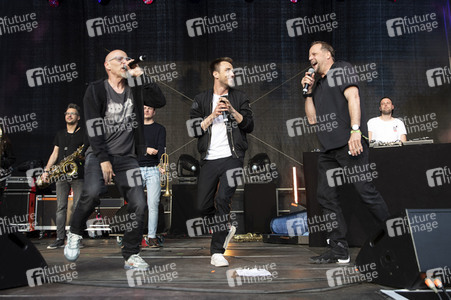 Konzert 'Zusammenstehen' in Erfurt