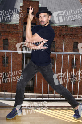 Benjamin Piwko trainiert für 'Let's Dance' in Hamburg