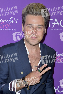 Rhonda's Kiss Good Fortune Gala in Los Angeles