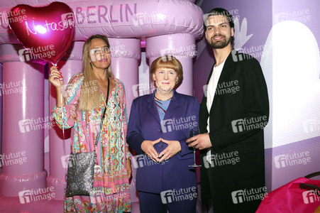 Natascha Ochsenknecht präsentiert ihre Modekollektion in Berlin