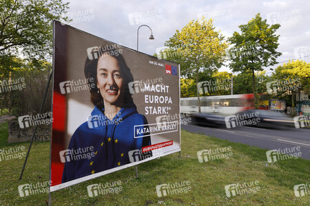 Symbolfoto Wahlplakat-Vandalismus