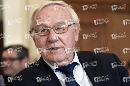 Verleihung der Landesverdienstorden NRW in Düsseldorf