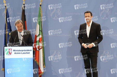 Verleihung der Landesverdienstorden NRW in Düsseldorf