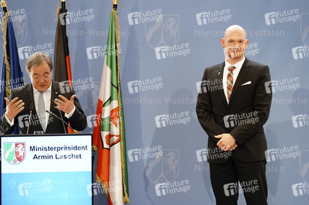 Verleihung der Landesverdienstorden NRW in Düsseldorf