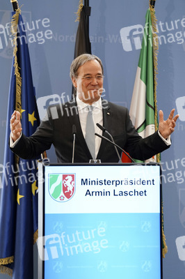 Verleihung der Landesverdienstorden NRW in Düsseldorf