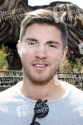 Fototermin mit Menderes Bagci und Joey Heindle im Heide Park Soltau