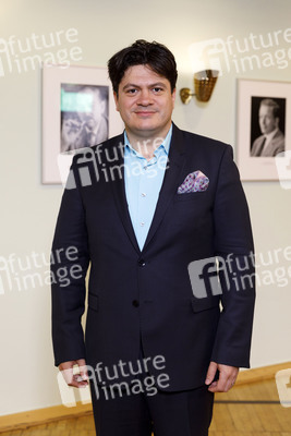 Fototermin mit Cristian Macelaru in Köln