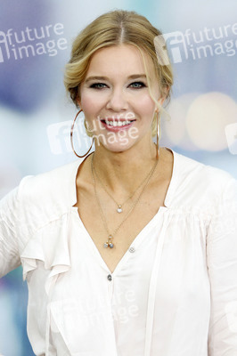 Talkshow Präsentation 'Laura Karasek - Zart am Limit' in Hamburg