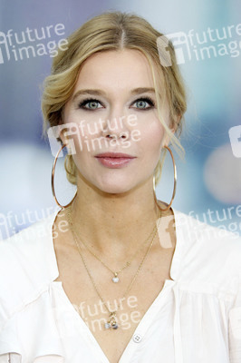 Talkshow Präsentation 'Laura Karasek - Zart am Limit' in Hamburg