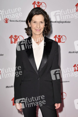 Festakt 100 Jahre Save the Children in Berlin