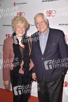 Festakt 100 Jahre Save the Children in Berlin