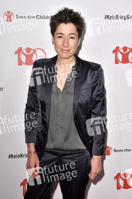 Festakt 100 Jahre Save the Children in Berlin