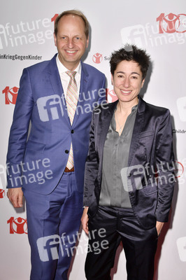 Festakt 100 Jahre Save the Children in Berlin