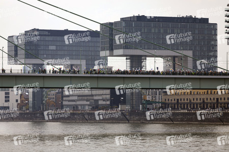 Demonstration 'Ein Europa für alle - Deine Stimme gegen den Nationalismus' in Köln