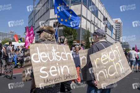 Demonstration 'Ein Europa für alle - Deine Stimme gegen den Nationalismus' in Berlin