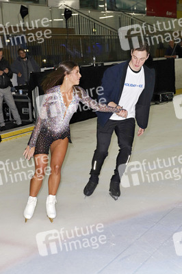 Pressekonferenz 'Holiday on Ice' in Hamburg