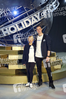 Pressekonferenz 'Holiday on Ice' in Hamburg