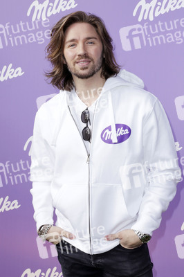 Milka Charity Blobbing Event in Hamburg
