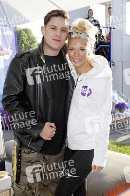 Milka Charity Blobbing Event in Hamburg