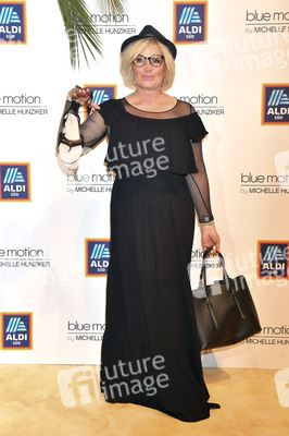 Fashion Show der Damen Beachwear Kollektion 2019 von ALDI Süd in München